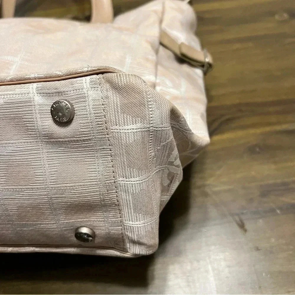 Chanel Travel Line Coco Tote CC Logo Monogram Beige Cream Nylon Vintage - Picture 12 of 17